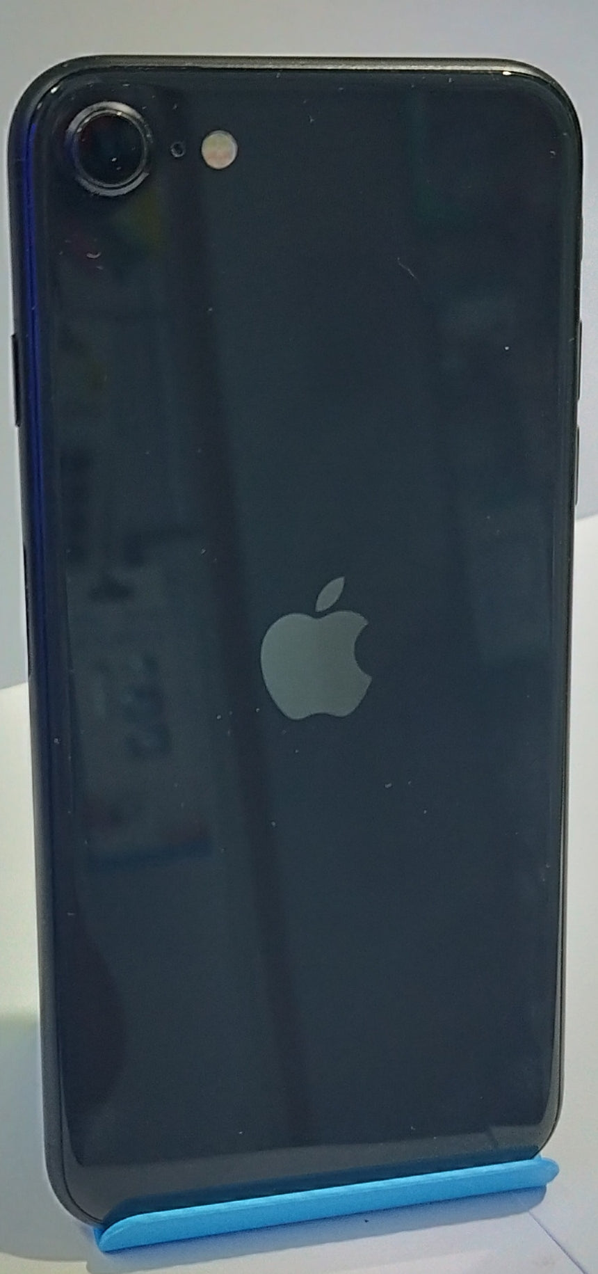 IPHONE SE 2020 (SEMI NUEVO)